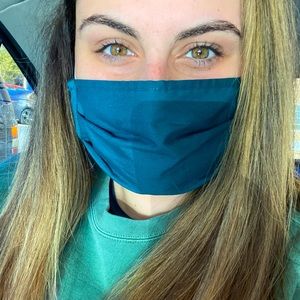 Meet your Posher, Selena